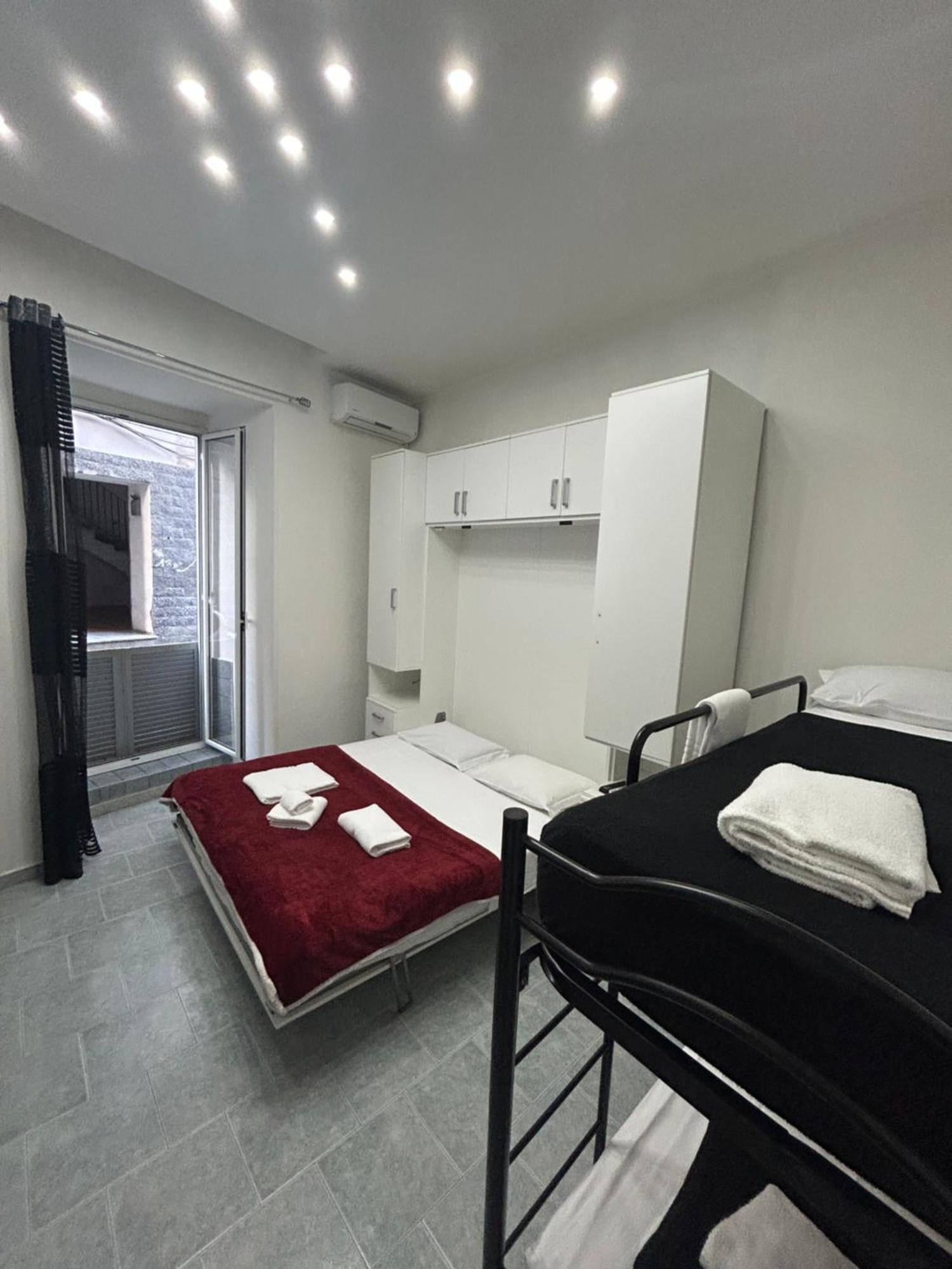 شقة Da Concettina House نابولي المظهر الخارجي الصورة